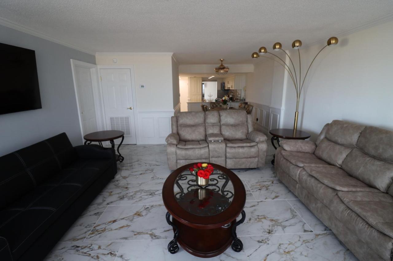 Beach Luxury Oceanfront Virginia Beach Exterior photo