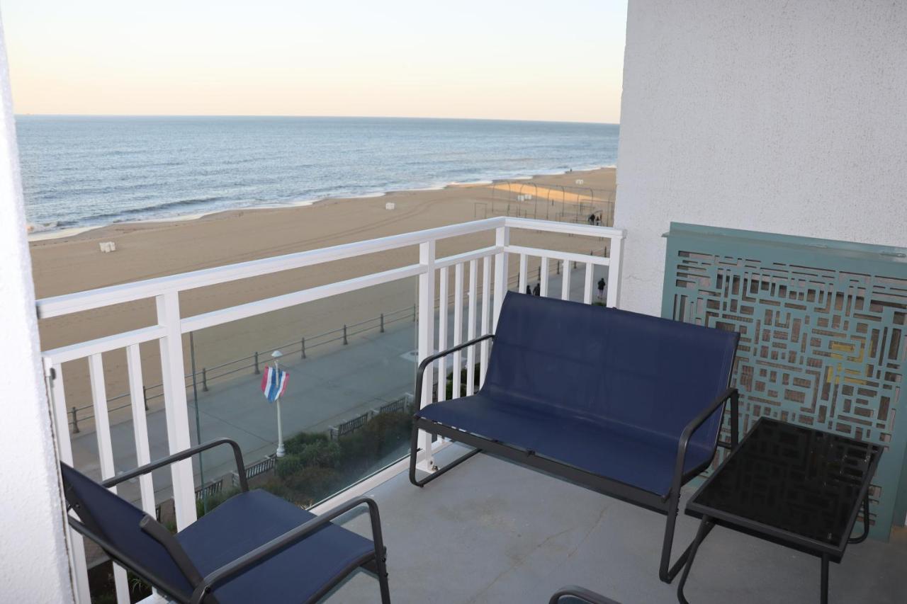Beach Luxury Oceanfront Virginia Beach Exterior photo