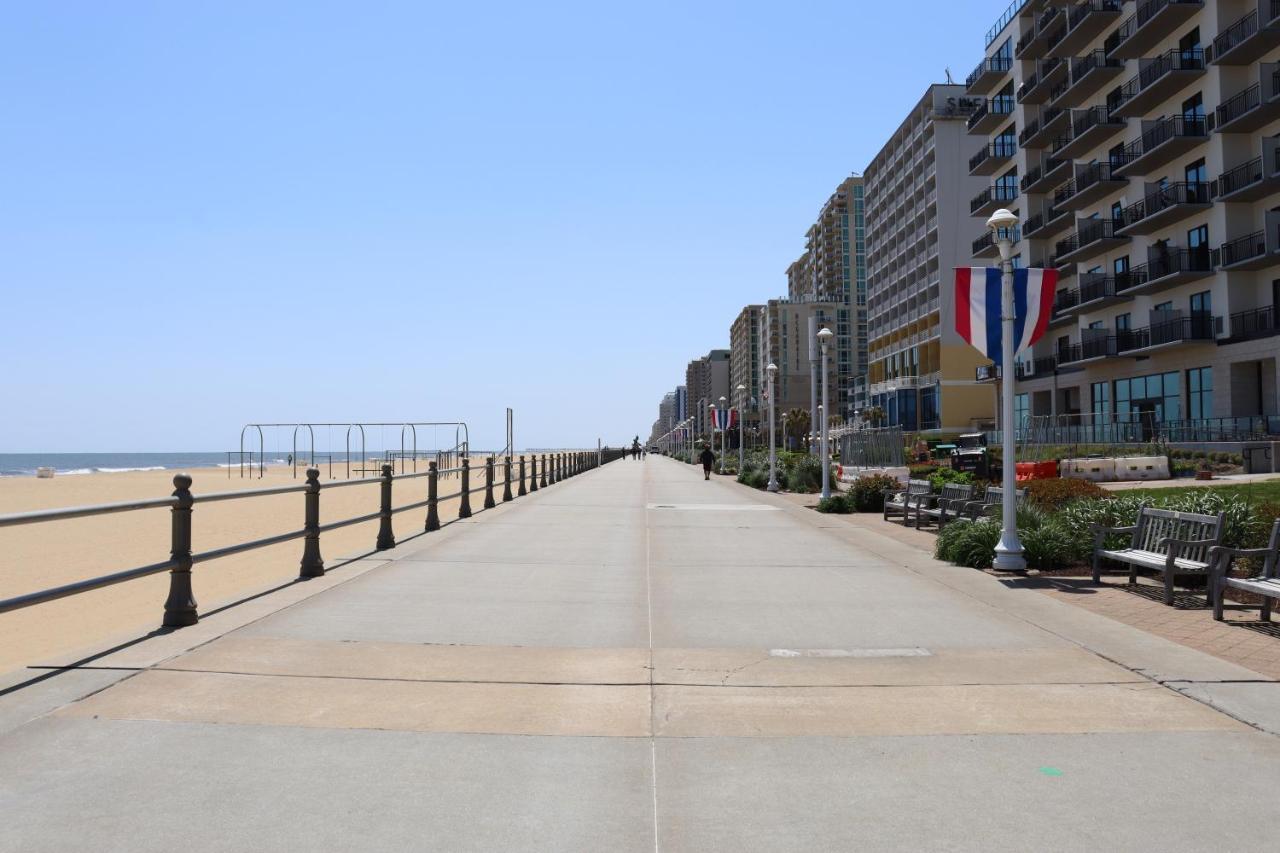 Beach Luxury Oceanfront Virginia Beach Exterior photo