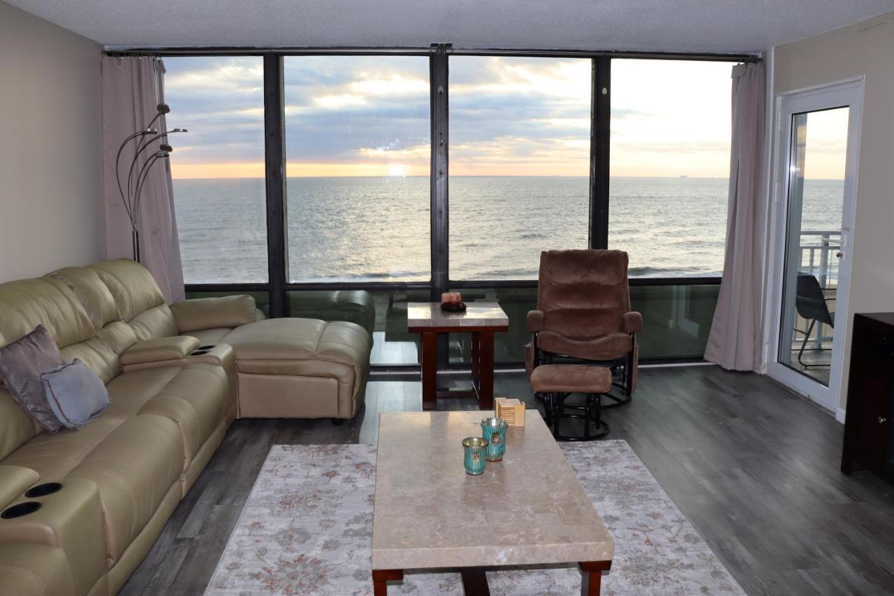 Beach Luxury Oceanfront Virginia Beach Exterior photo